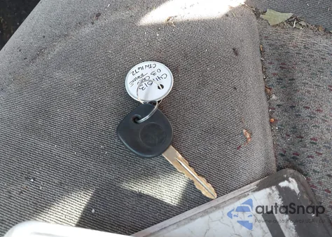 2003 Chevrolet Tahoe Ls z USA, uszkodzony, nr VIN 1GNEC13V33R300360